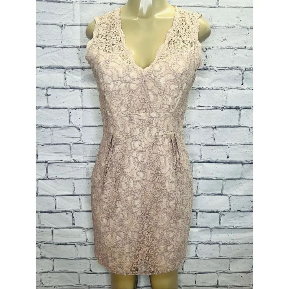 Belsoie Womens Tan Lace Sleeveless Open Back V-Neck Sheath Dress Size 10